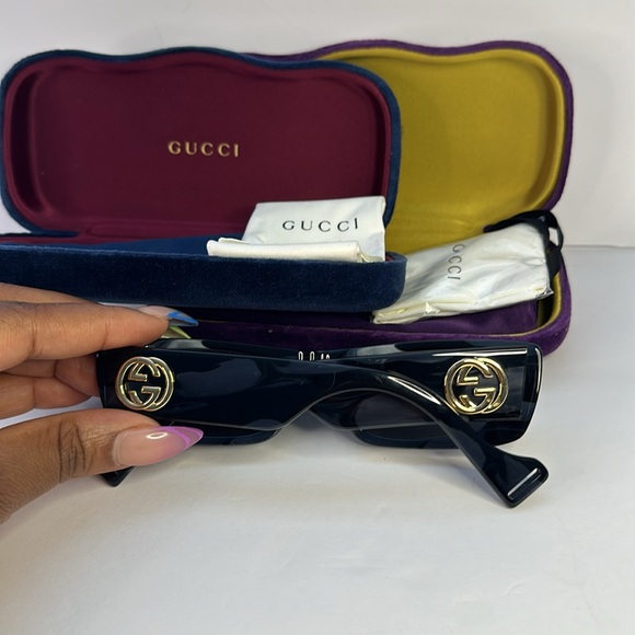 New Authentic Gucci GG0516S 013 52 Interlocking Logo on temples Sunglasses - Picture 10 of 12